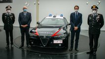 Arma dei Carabinieri için hazırlanan Alfa Romeo Giulia