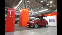 Le Tesla a Verona Legend Cars