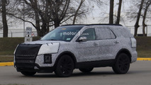 2019 Ford Explorer spy photo