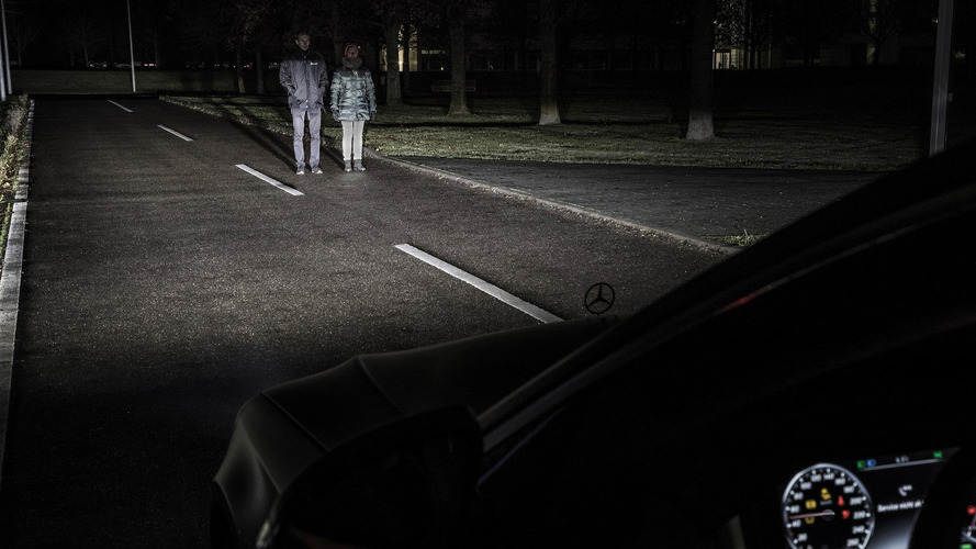 Mercedes-Benz Digital Light Headlights