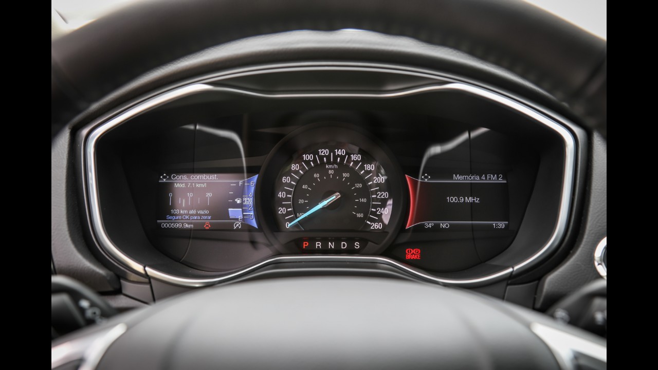 Teste CARPLACE: Ford Fusion 2017 evolui para manter o absolutismo