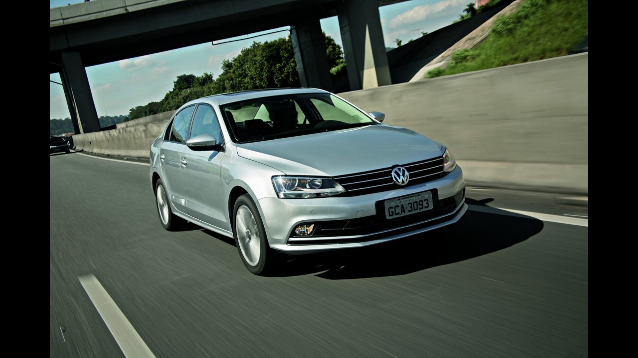 VW faz recall de quase 4 mil unidades de Touareg, Jetta e Fusca