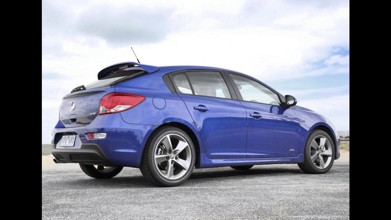 GM vai trocar o Cruze pelo Astra... na Austrália