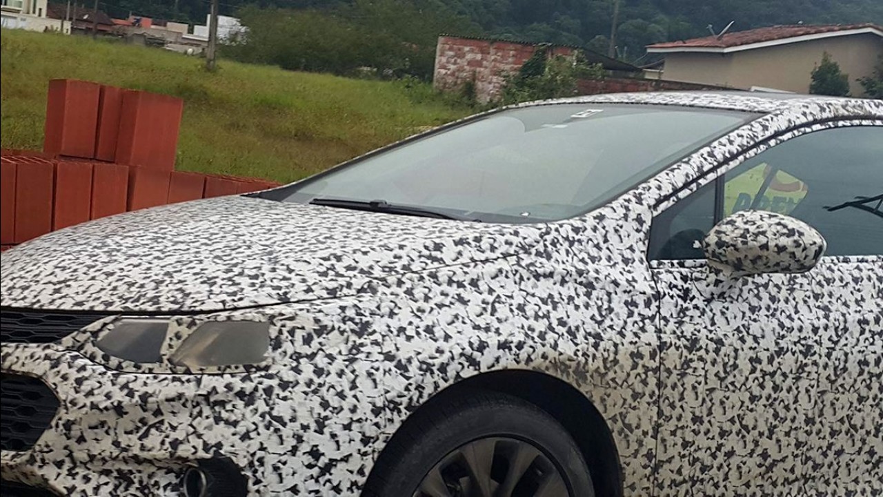 Flagra: novo Cruze é clicado por leitores rodando em São Paulo