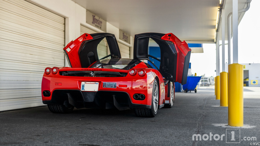 KVC Ferrari Enzo shooting improvisé