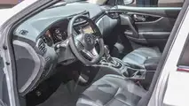 2017 Nissan Rogue Sport live at Detroit Auto Show