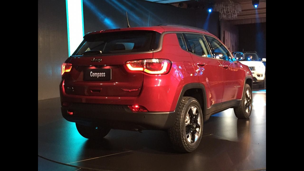 Primeiro no Brasil, novo Jeep Compass é lançado a partir de R$ 99.990 - veja versões e preços