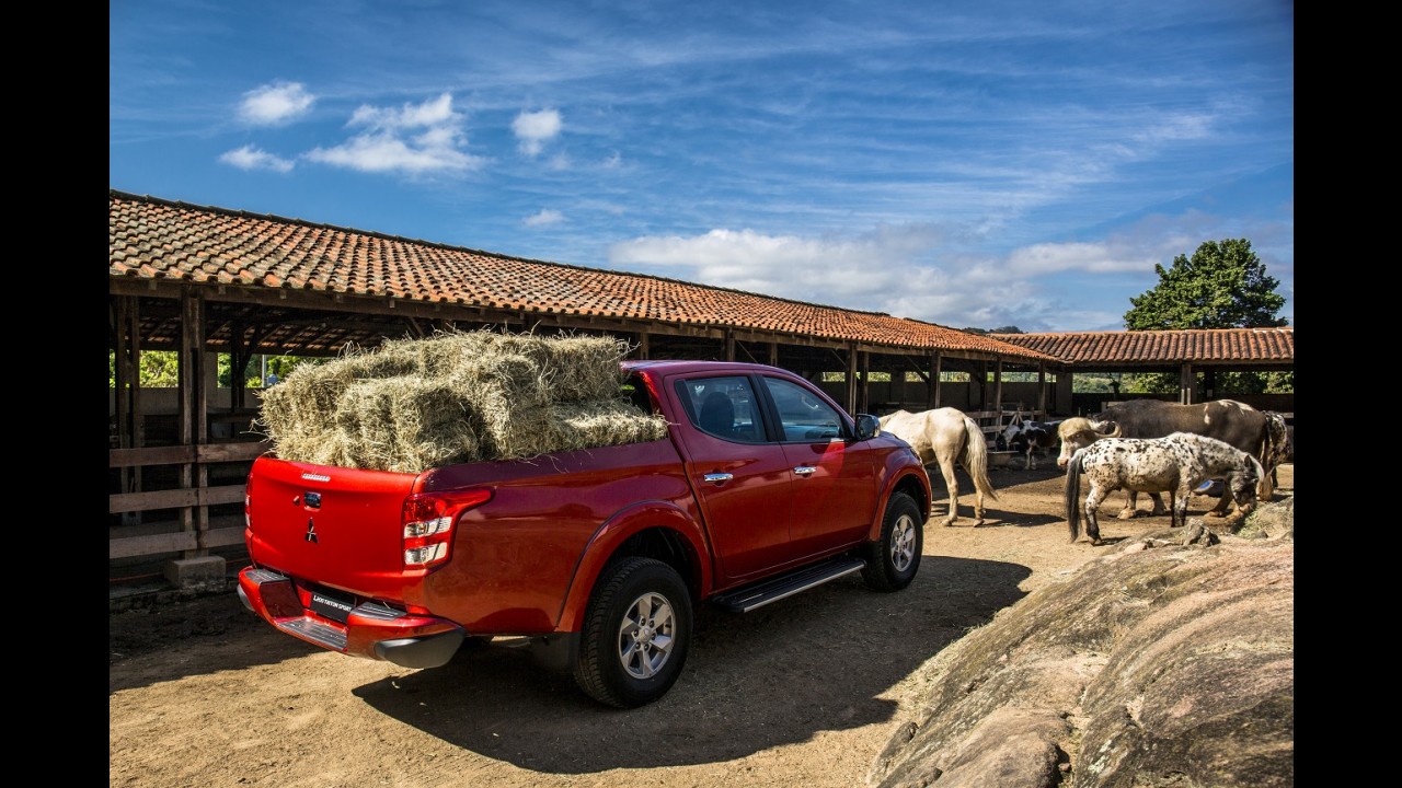 Volta rápida: Nova L200 Triton Sport aposta na dinâmica e conforto
