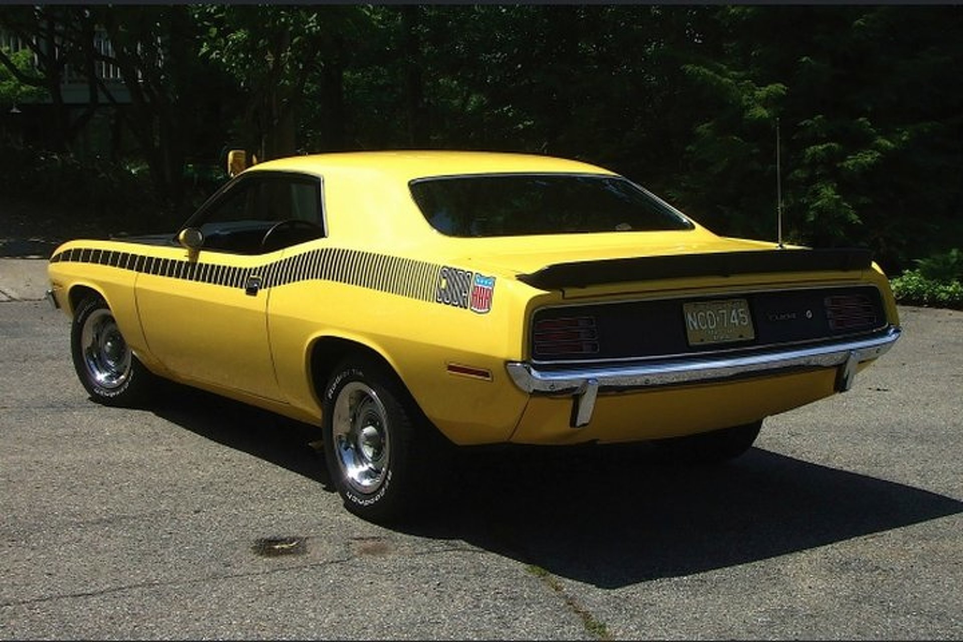 All American Racing Plymouth ‘Cuda is a 6-Pack of Patriotism