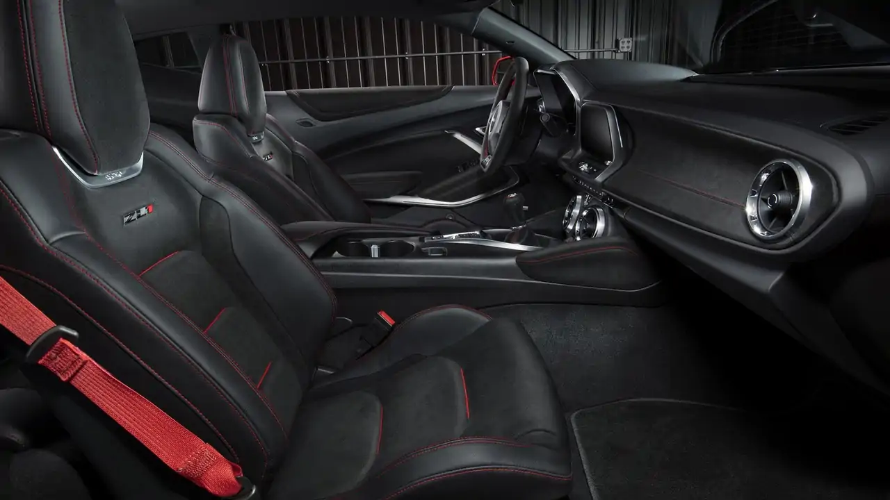 17 Chevy Camaro Zl1 Is Just Shy Of 0 Mph Top Speed