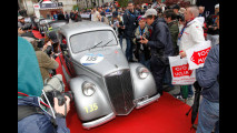 Outside Mille Miglia, Kasia Smutniak su Lancia Ardea