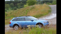 Octavia Scout: Fix weg im Dreck