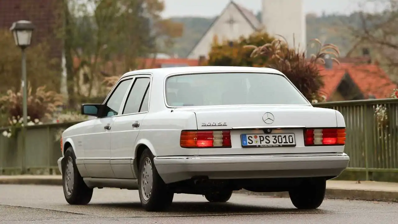 Zeitreise Unterwegs Im Mercedes 300 Se W126