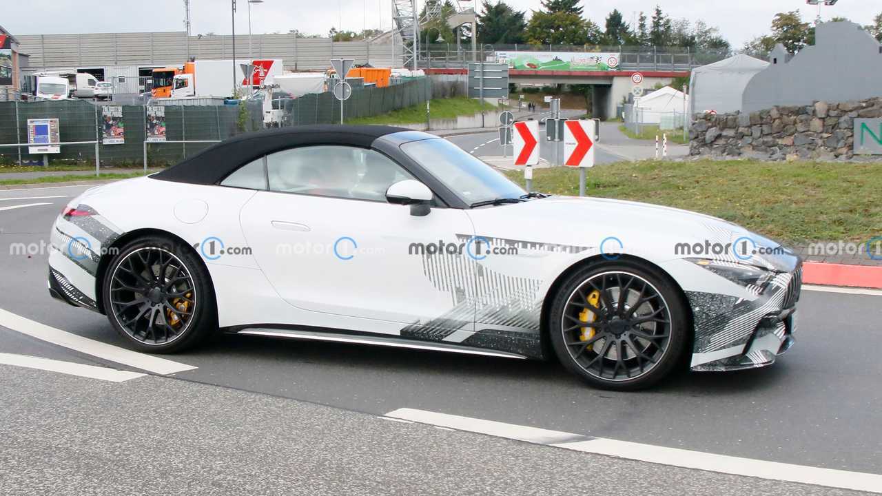 Mercedes-AMG SL, le foto spia senza veli