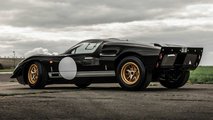 سوبر بيرفورمانس وإيفراتي GT40 EV الزاوية الخلفية