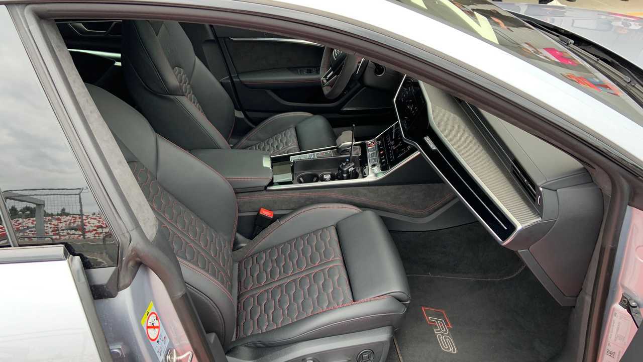Интерьер Audi RS 7 Sportback
