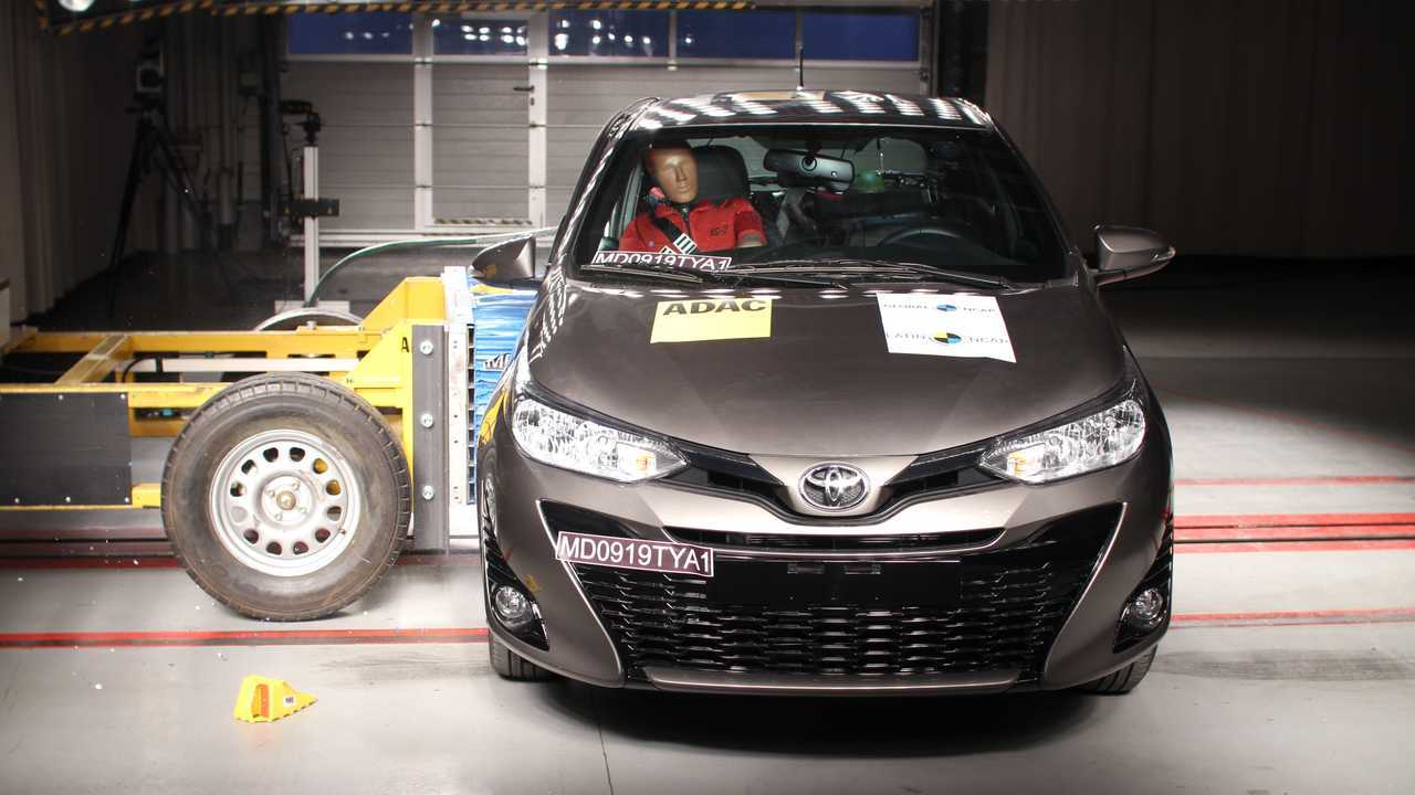 Toyota Yaris 2022 - Teste de colisão