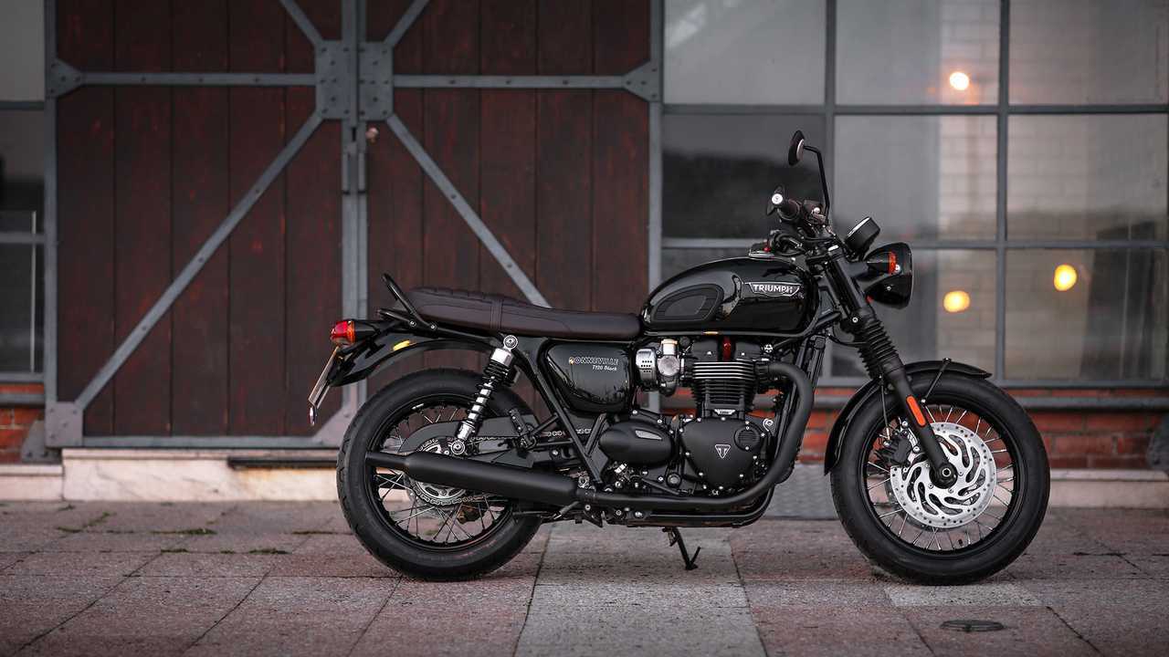 BonnevilleT120Black