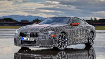 Video: BMW 8er im Highspeed-Trainingslager