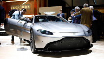 Top (Stefan Leichsenring): Aston Martin Vantage