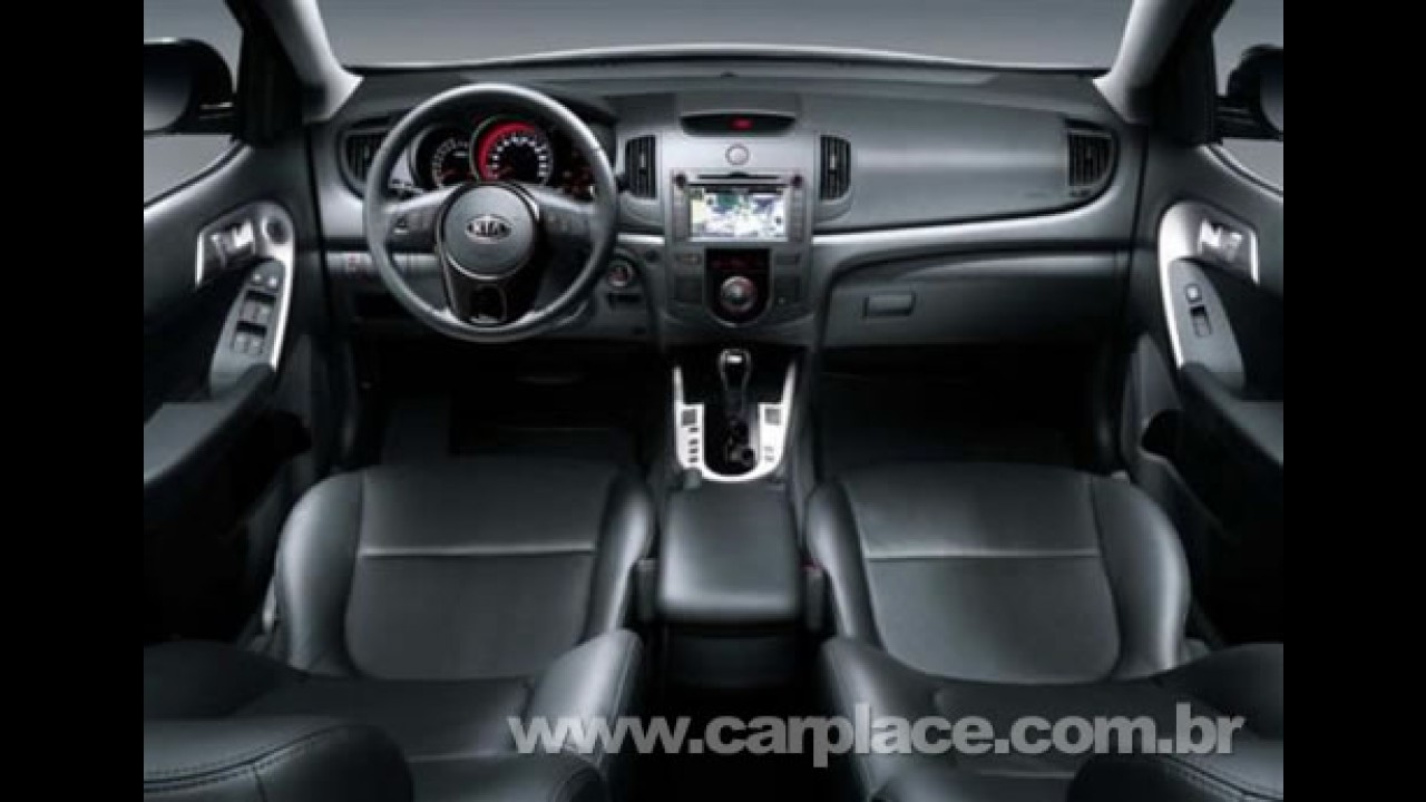 Kia Forte será vendido no Brasil - Novo sedan estará no Salão de São Paulo