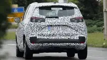 2017 Opel Meriva spy photo