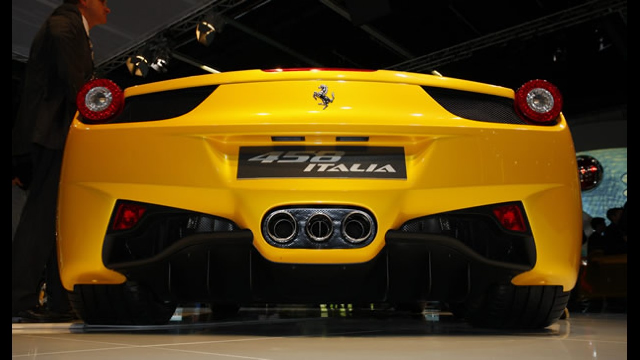 Salão de Frankfurt: Nova Ferrari 458 Italia - Veja fotos em alta resolução da apresentação oficial