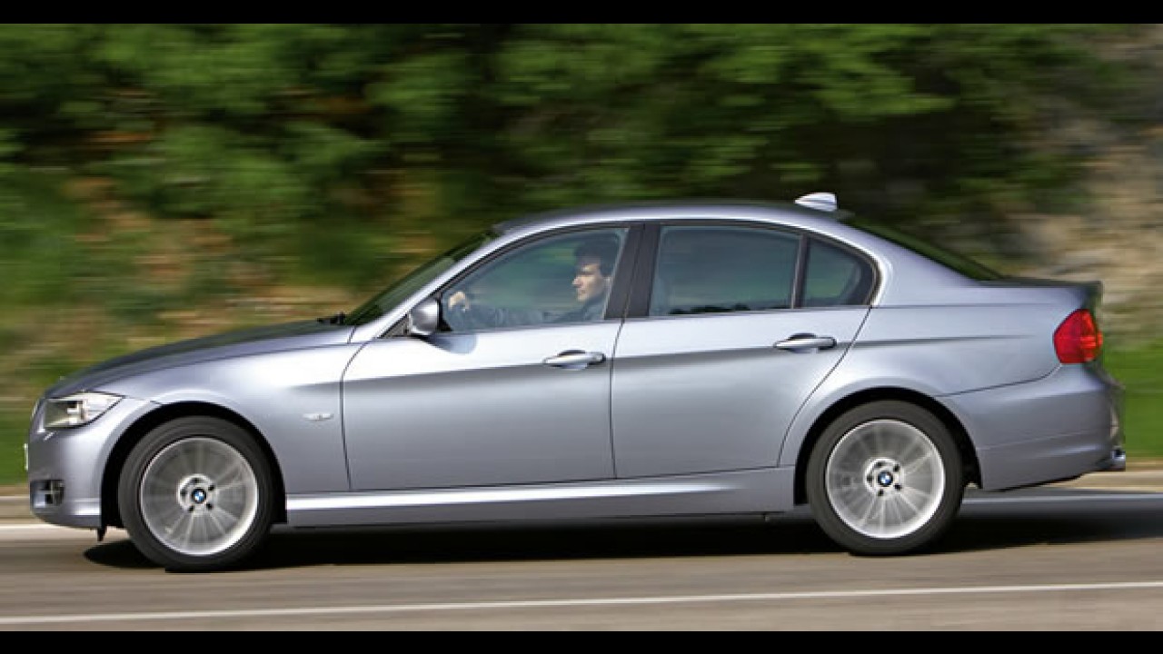 BMW lança nova versão mais barata do sedan 320i com menos itens por R$ 109.500