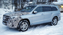 2016 Mercedes-Benz GLS spy photo