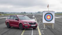 Skoda catch the arrow
