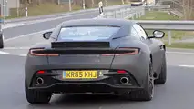 2018 Aston Martin DB11 Volante ve Coupe casus fotoğrafları
