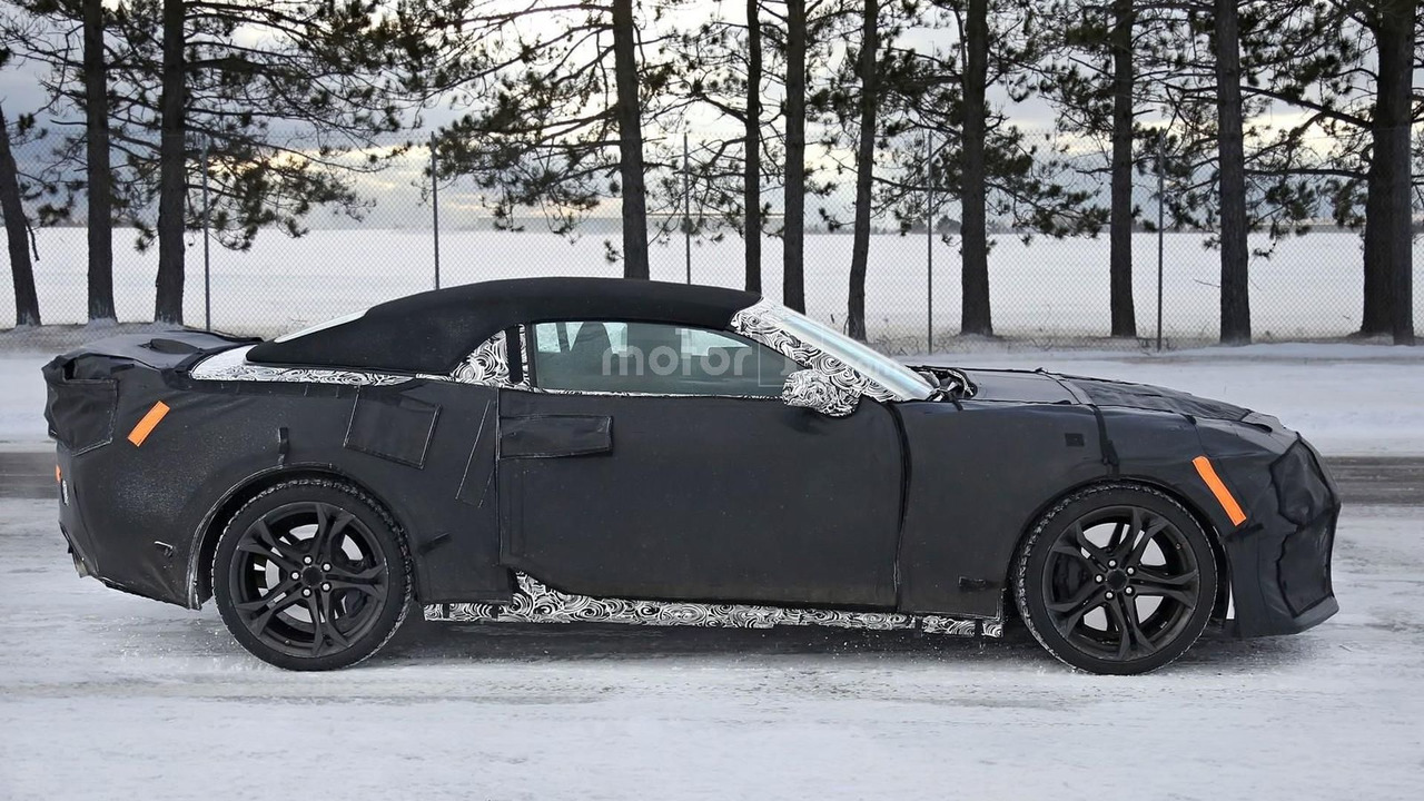 2017 Chevrolet Camaro Zl1 Convertible Spied