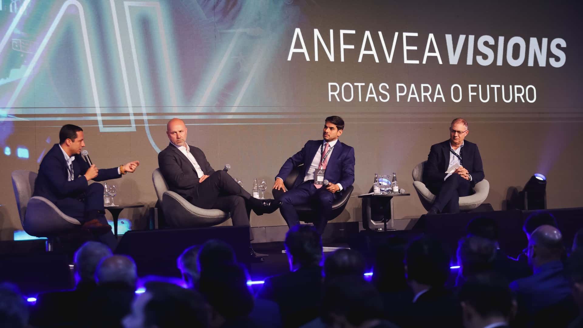Anfavea Visions: montadoras cobram maior velocidade para Brasil não perder espaço