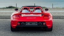 Porsche Carrera GT in Rosso Guards