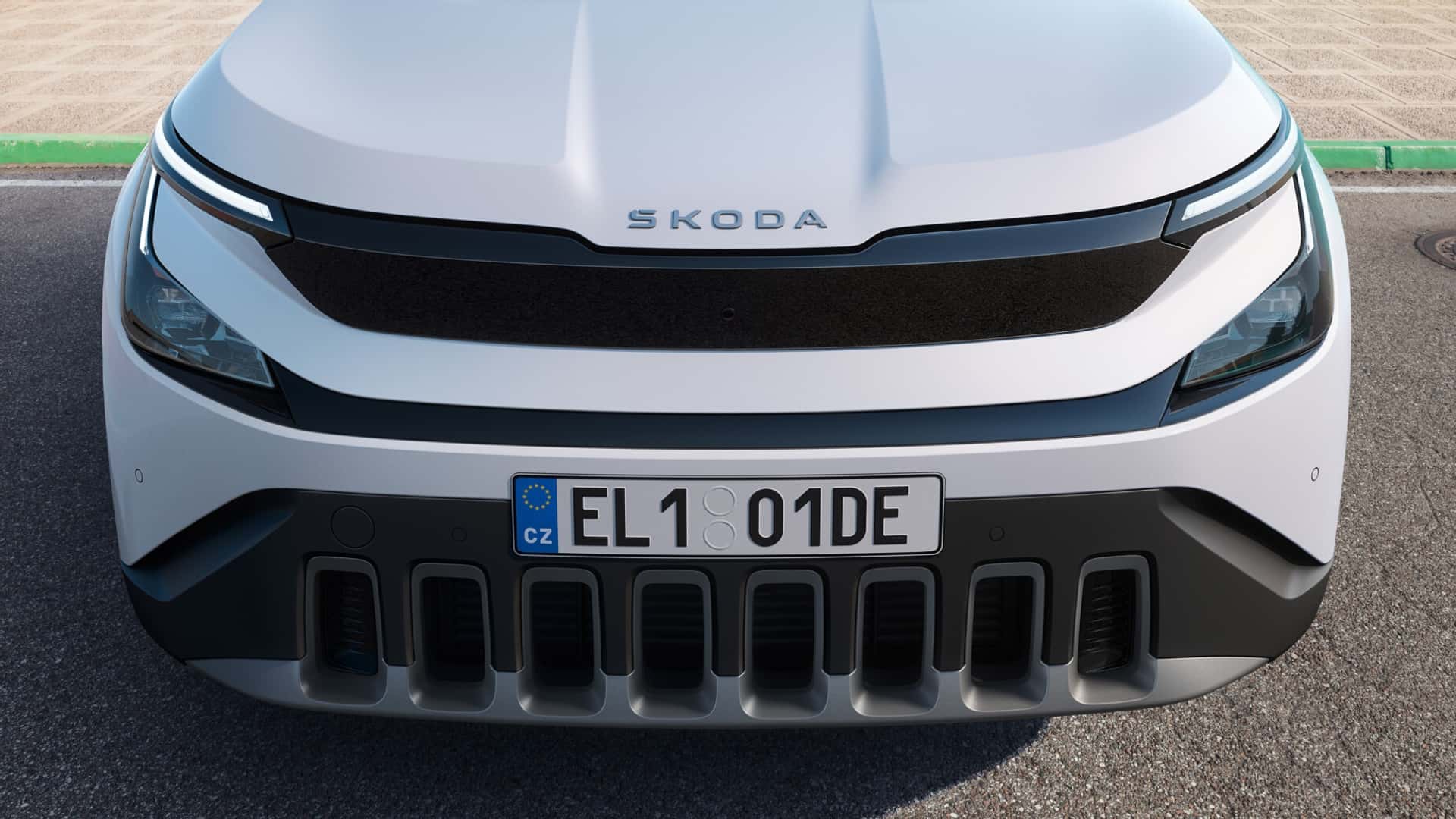 https://cdn.motor1.com/images/mgl/xq3Emv/s1/2026-skoda-epiq.jpg