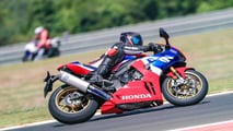 Teste rápido: Honda CBR 1000RR-R Fireblade SP 2026
