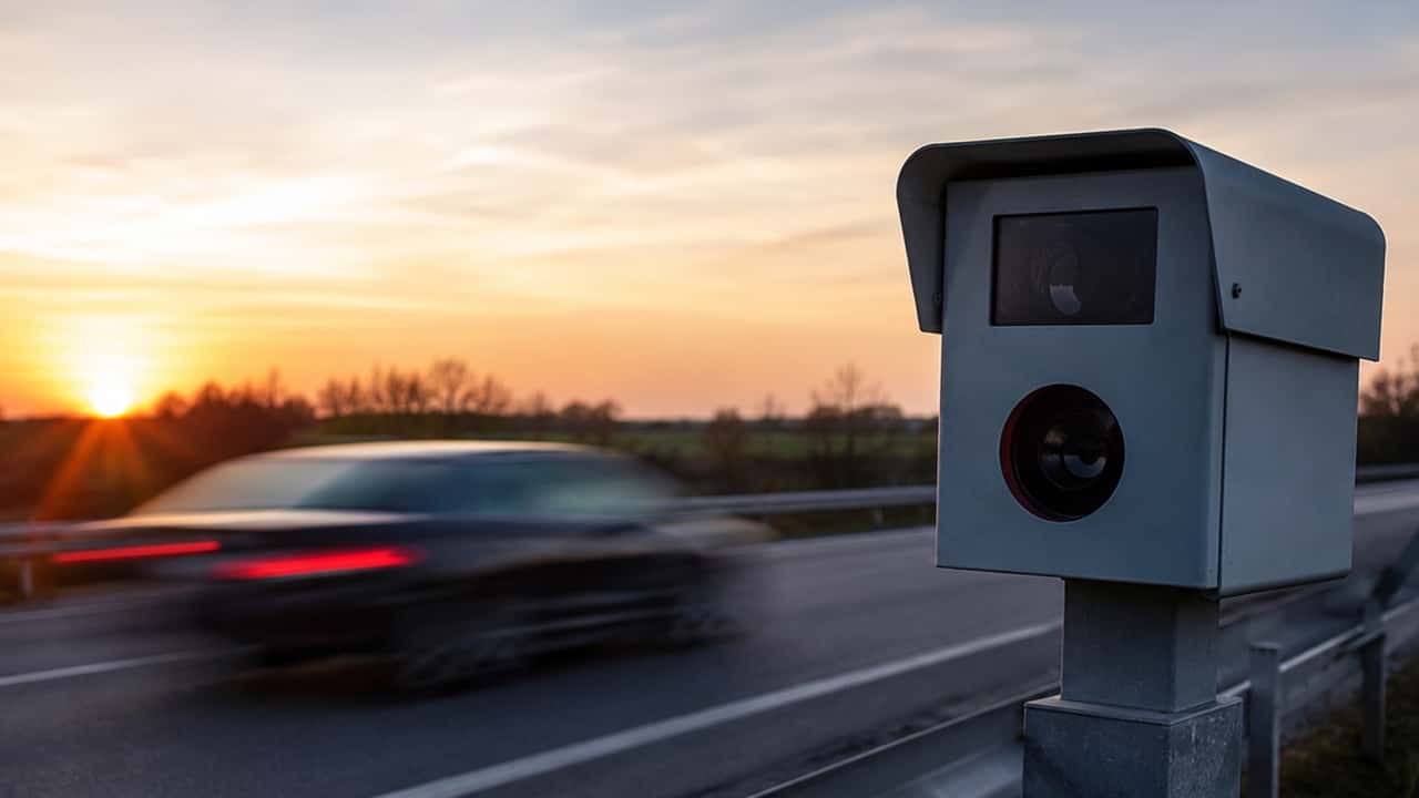 Autovelox, da oggi cambia tutto: quali restano accesi e quali no