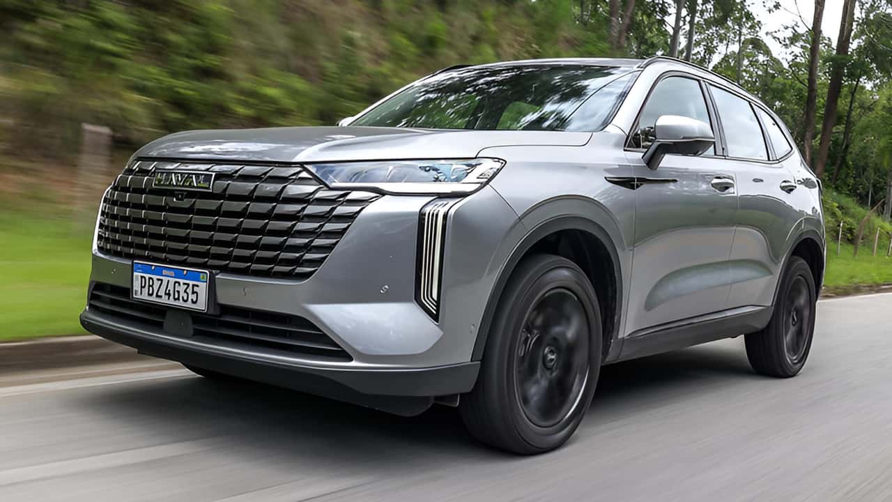 GWM atinge 100 mil carros no Brasil apoiada em híbridos e produção local