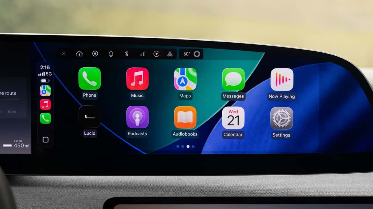 insideevs.com - Iulian Dnistran - The Lucid Gravity Is Getting Apple CarPlay And Android Auto