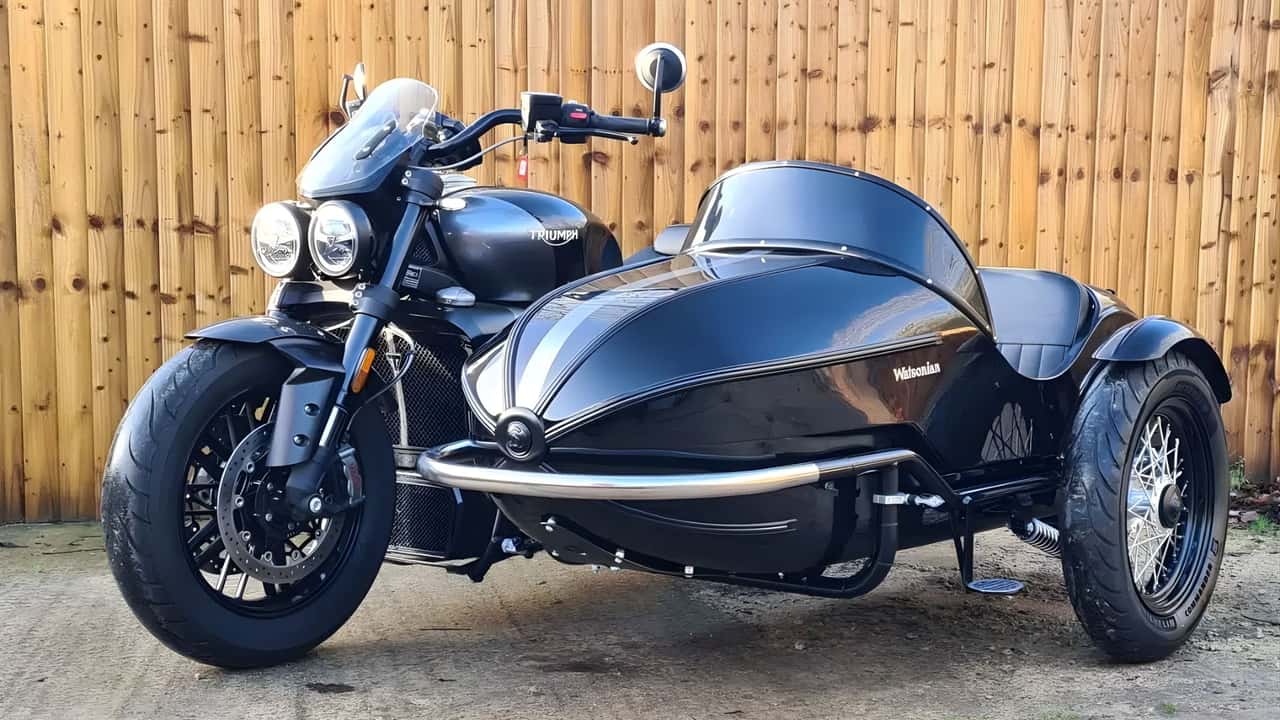 Ретро-кит для Triumph Rocket 3: стильный сайдкар в стиле ар-деко