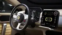 Le chicche e i segreti dentro la Ferrari Luce