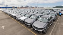 Renault já estoca primeiro lote do Koleos, que chega em 17 de abril