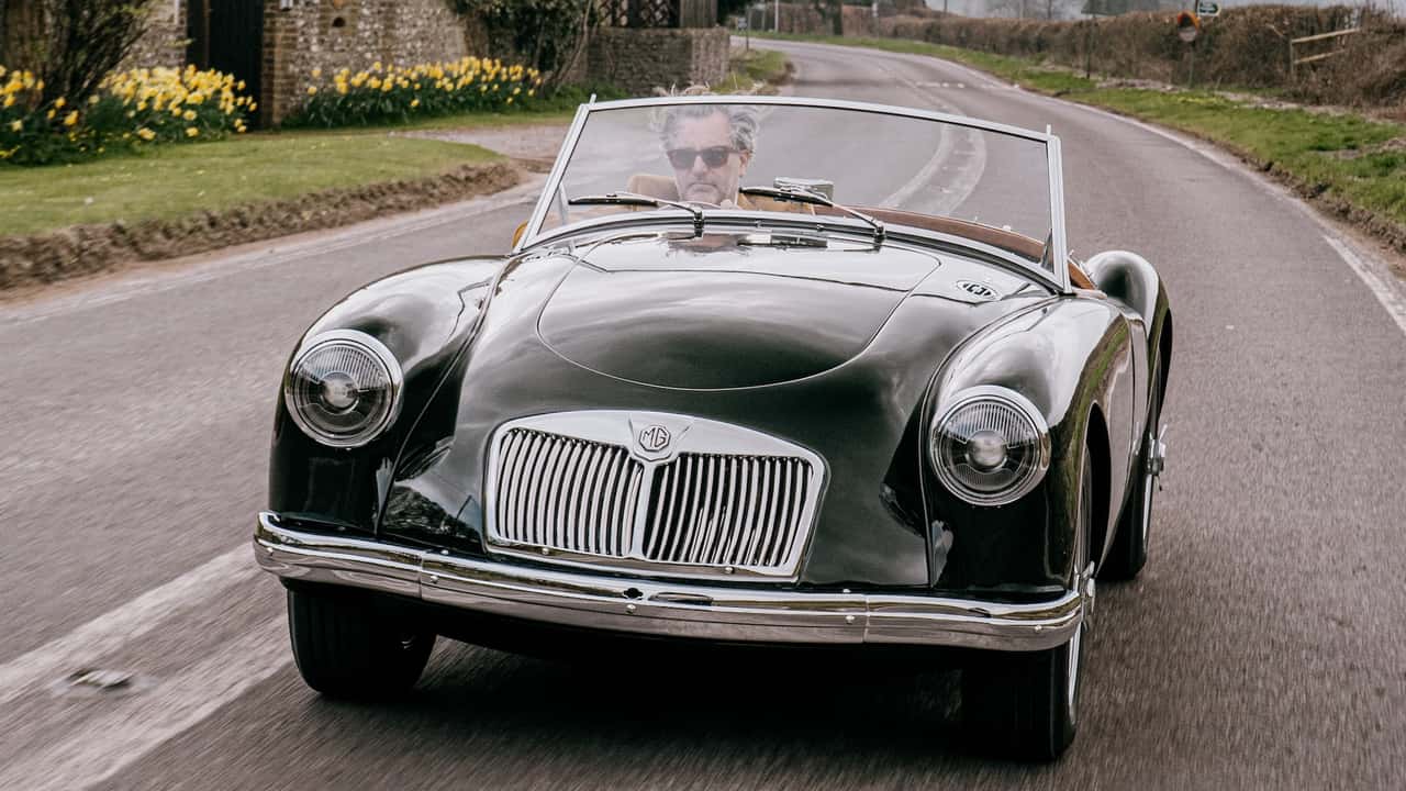 Frontline Cars MGA Restomod