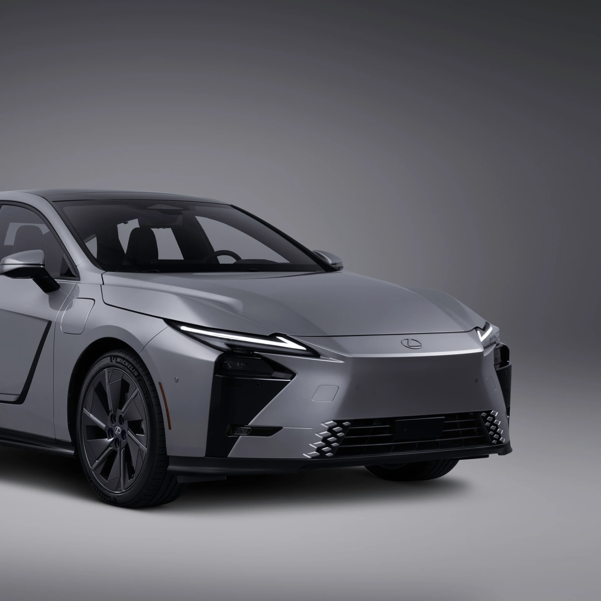 Lexus, yeni ES'in örtüsünü kaldırdı!