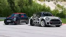 Mini John Cooper Works Bulldog Racing 24h Nürburgring