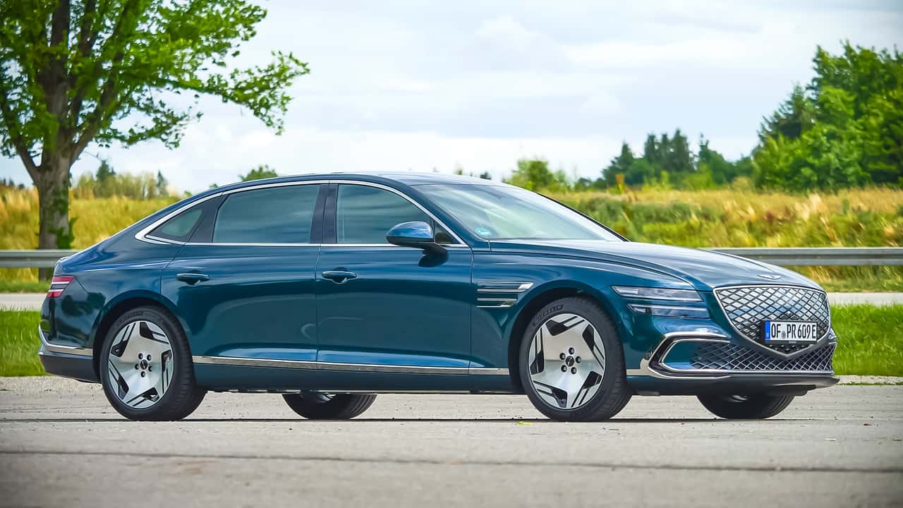 Genesis Electrified G80