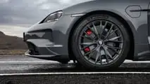 Porsche Taycan GTS 2025