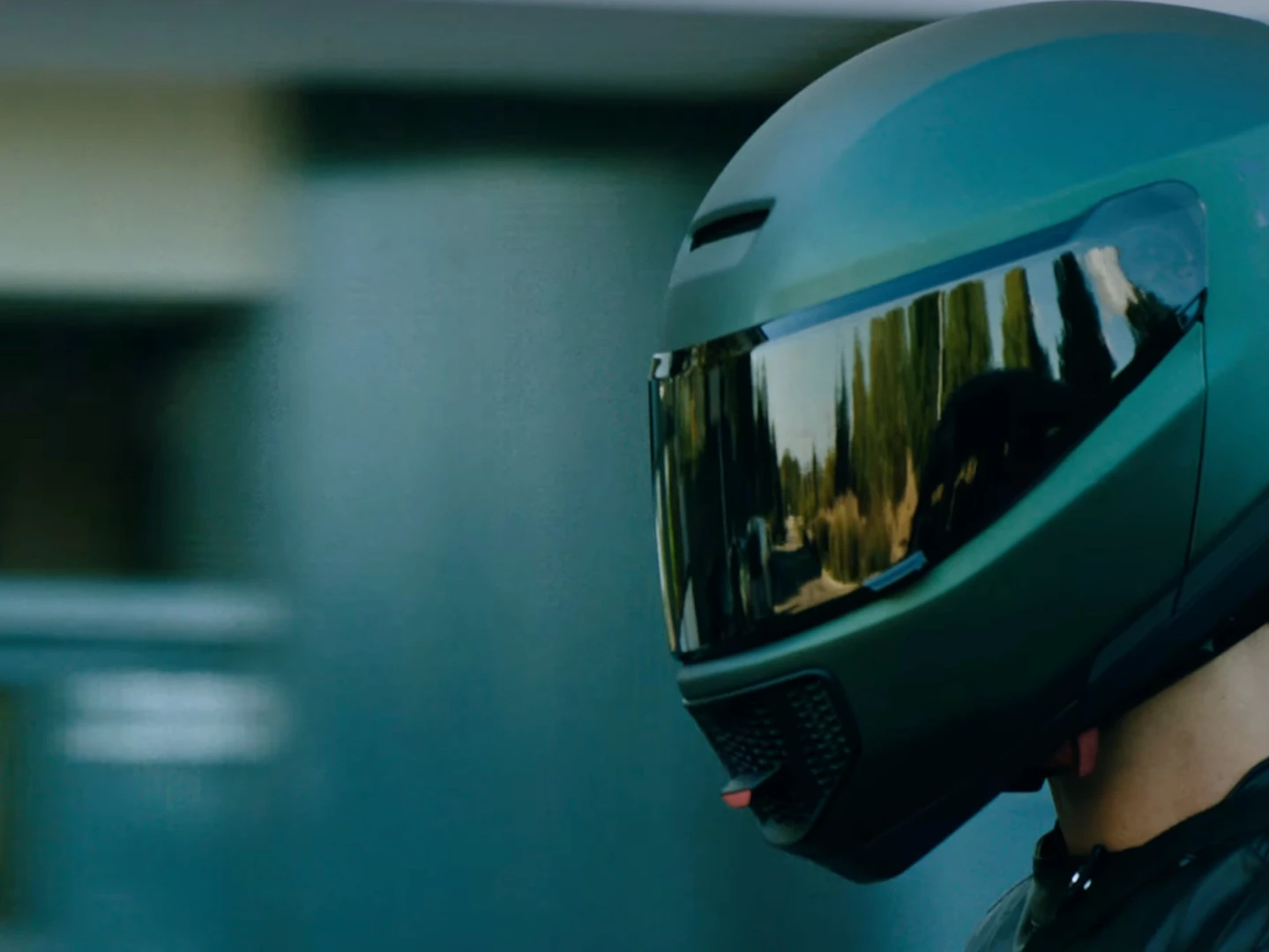 bike helmet air filter This Helmet Lets You Breathe Fresh Air, Just In Time For the Apocalypse