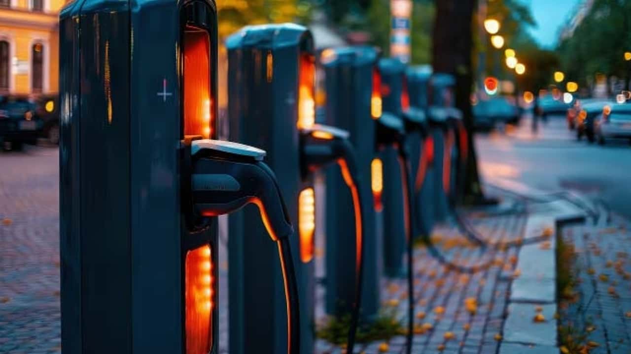Gli abbonamenti di Acea e-mobility