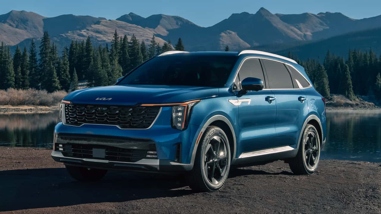 2027 Kia Sorento Hybrid Fiyatlandırılıyor ve Yeni X-Line EX Donanımı Ekleniyor
